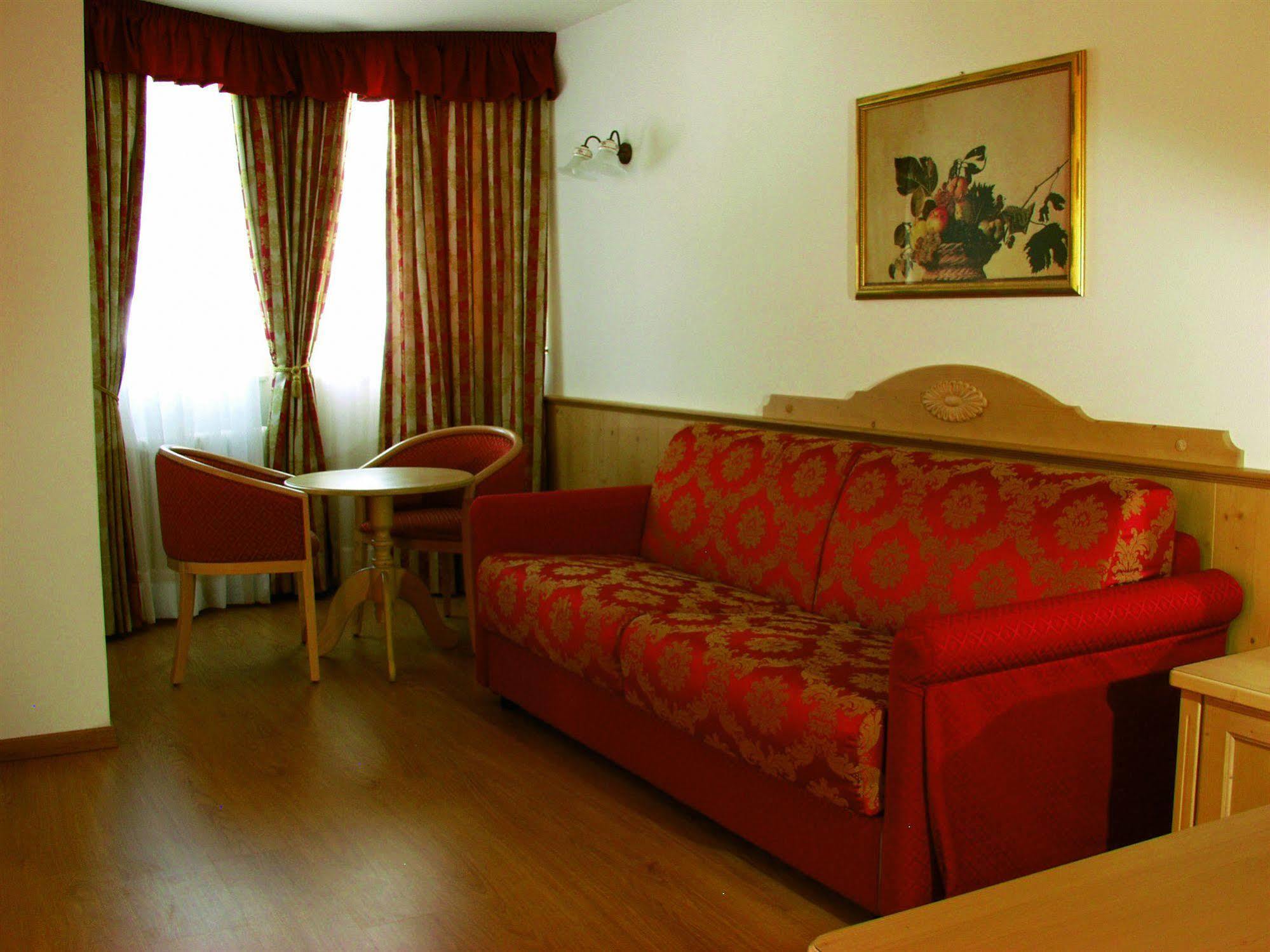 Residence Pez Gajard San Martino Di Castrozza Ngoại thất bức ảnh
